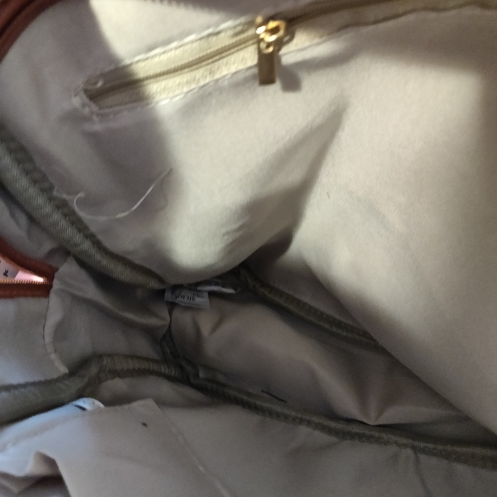 Cute spacious bag - Picture 9 of 9